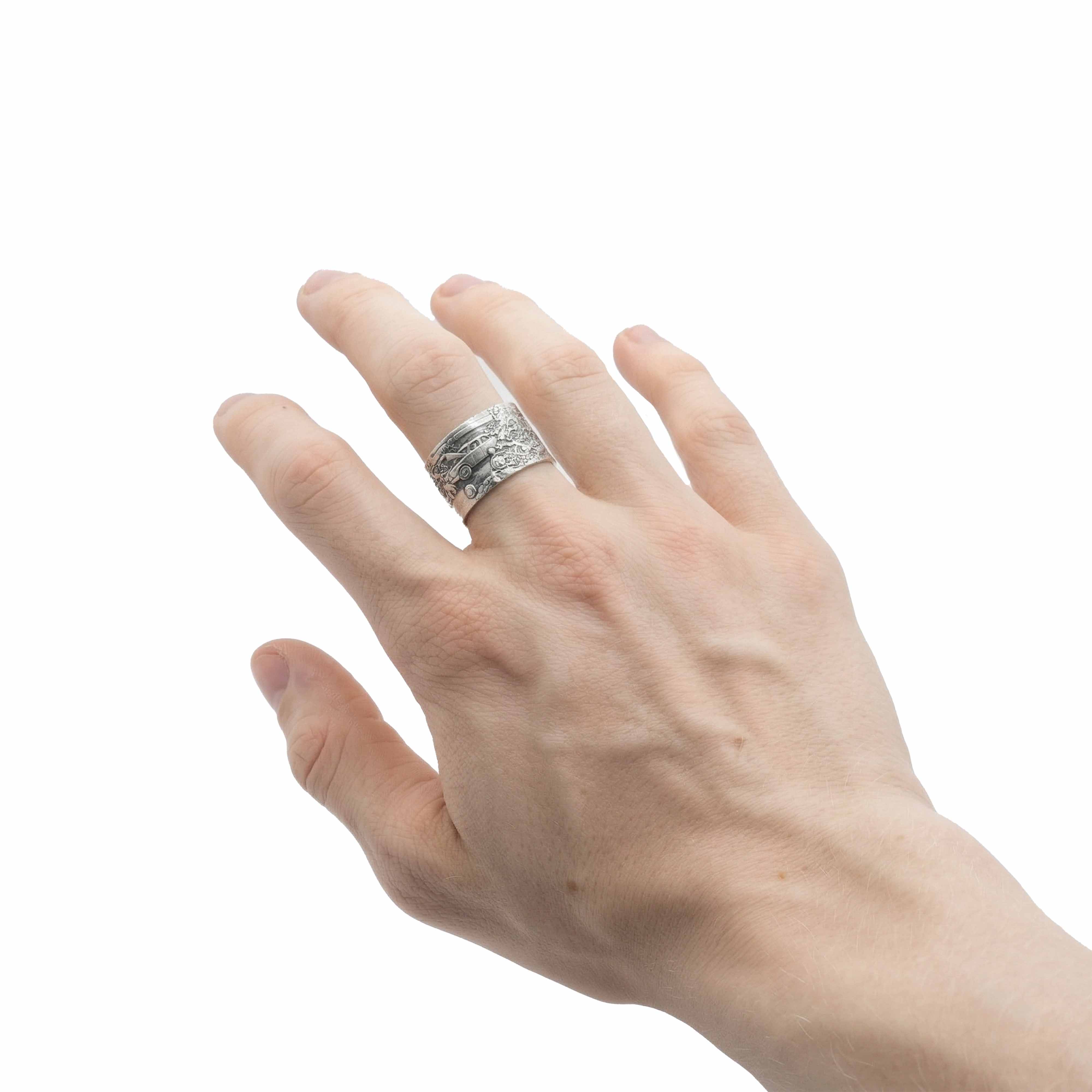 SILENT PROTEST Ring - Handcrafted in oxidized 925 sterling silver - Image 3